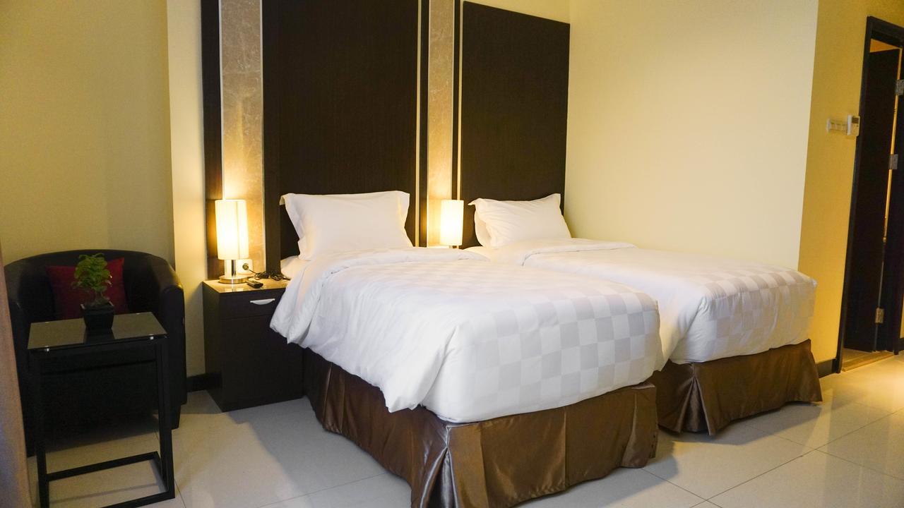 Hotel Sunbreeze Senayan 2*