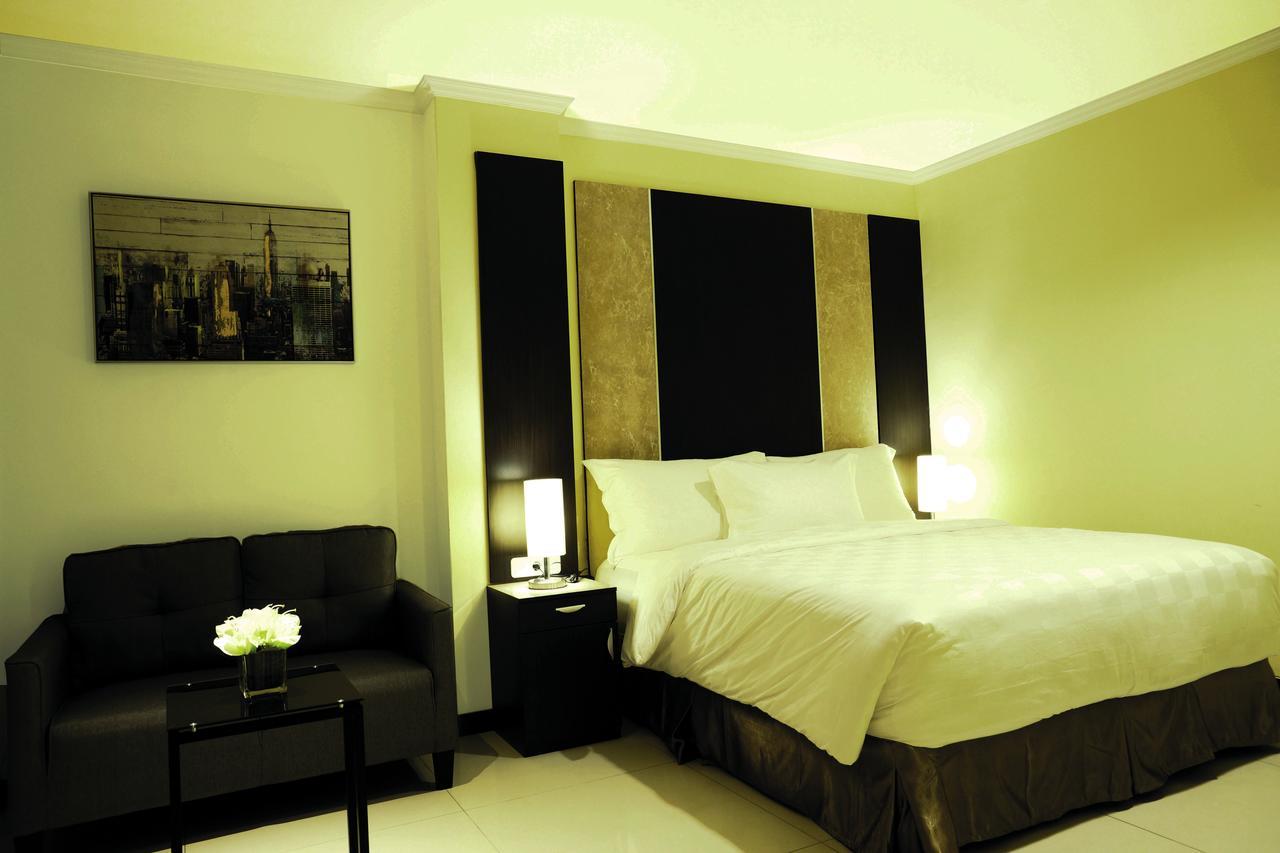 Hotel Sunbreeze Senayan 2*